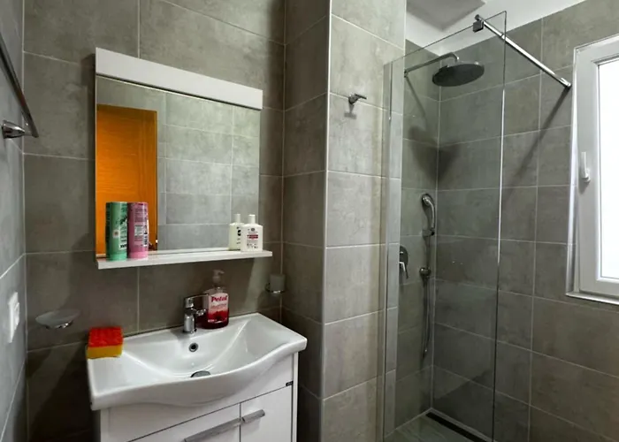 アパート Era's *